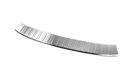 Накладка на задний бампер Opel Astra J