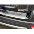 Накладка на задний бампер Mitsubishi Outlander