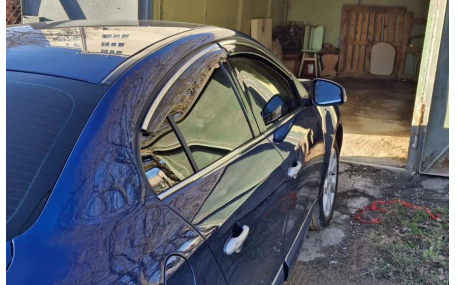 Дефлекторы окон Renault Fluence