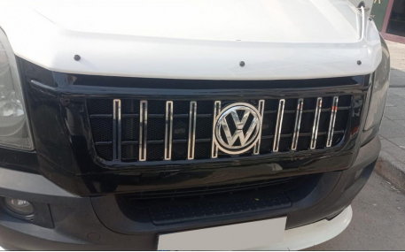 Решетка радиатора Volkswagen Crafter