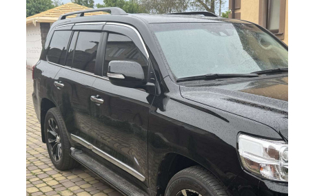 Дефлекторы окон Toyota Land Cruiser 200