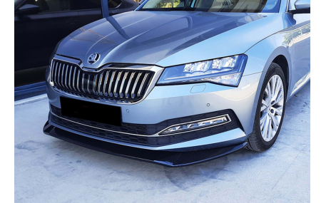 Накладка передняя Skoda Superb 2015-2019
