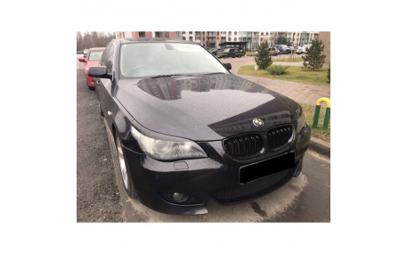 Решетка радиатора BMW 5 (E60)