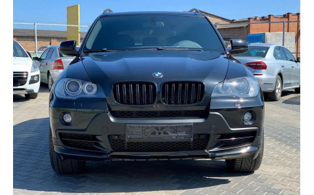 Решетка радиатора BMW X5 (E70)
