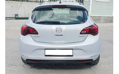 Накладка задняя Opel Astra J