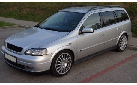 Накладка передняя Opel Astra G