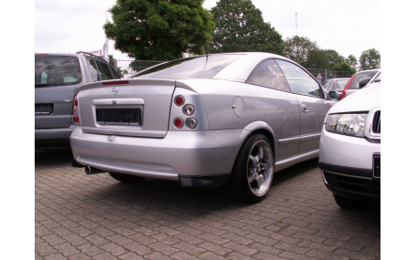 Накладка задняя Opel Astra G
