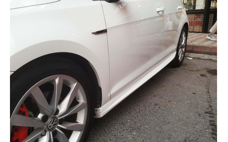 Пороги Volkswagen Golf 7