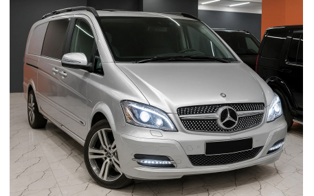 Решетка радиатора Mercedes Vito W639 2010-2014
