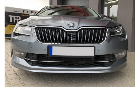Накладка передняя Skoda Superb 2015-2019