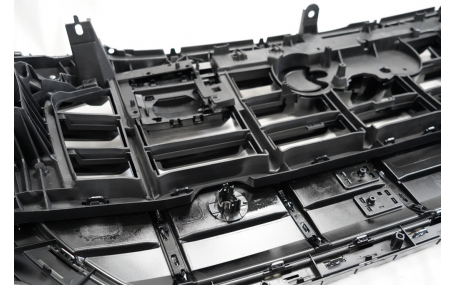 Решетка радиатора Audi Q8 2018-2023