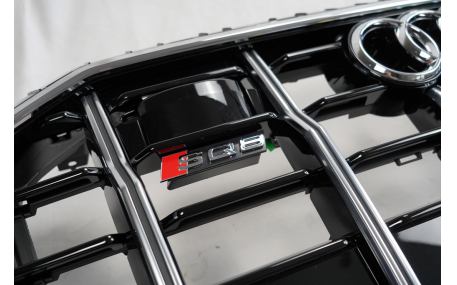 Решетка радиатора Audi Q8 2018-2023