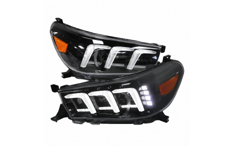 Фары передние Toyota Hilux 2015-2020