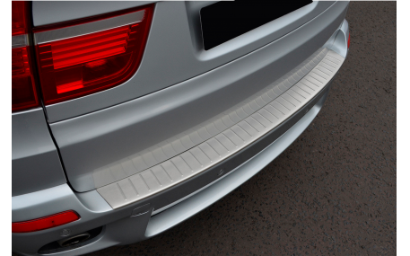 Накладка на задний бампер BMW X5 E70