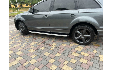 Подножки AUDI Q7