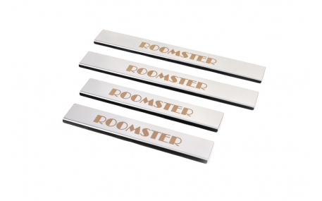 Накладки на пороги Skoda Roomster