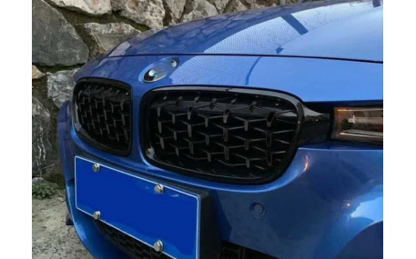 Решетка радиатора BMW 3 F30