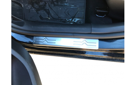 Накладки на пороги Citroen C4