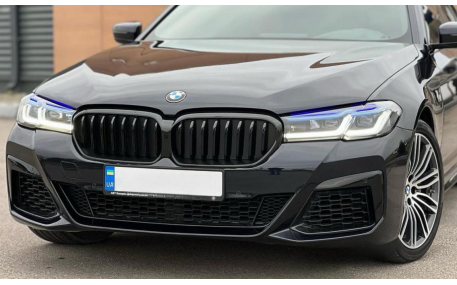 Решетка радиатора BMW 5 G30 2020-2023