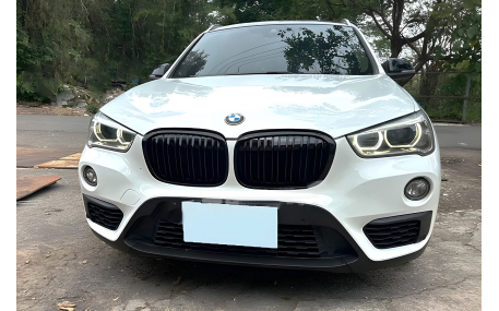 Решетка радиатора BMW X1 F48 2015-2019