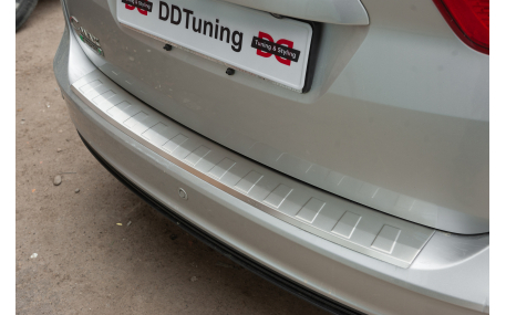 Накладка на задний бампер Ford C-Max