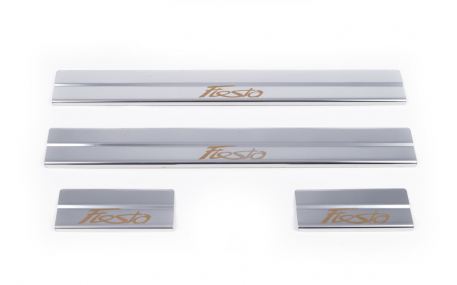 Накладки на пороги Ford Fiesta