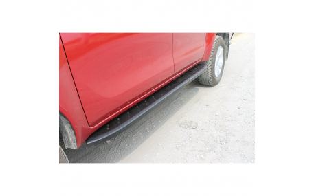 Подножки Toyota Hilux
