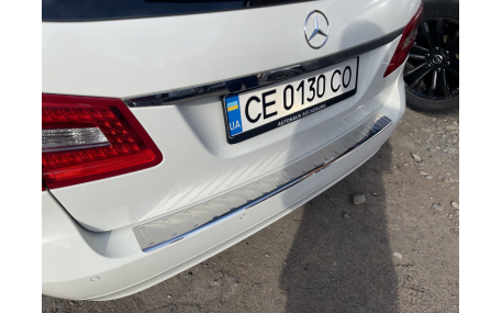 Накладка на задний бампер Mercedes E-class W211