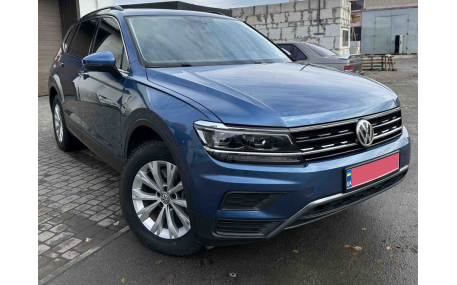 Фары передние Volkswagen Tiguan 2016-2020