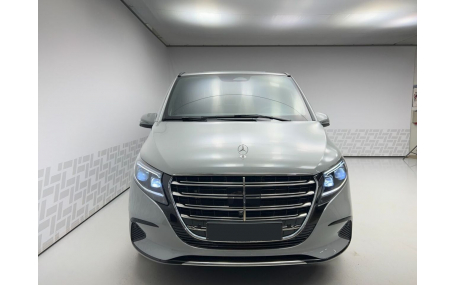 Решетка радиатора Mercedes V-class 2023-2026