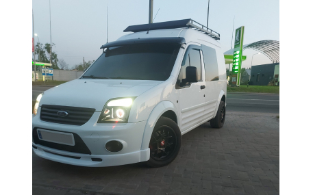 Накладка передняя Ford Connect