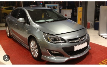 Накладка передняя Opel Astra J 2012-2015