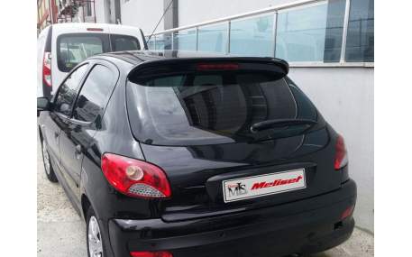 Спойлер Peugeot 206