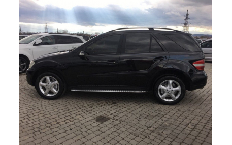 Подножки Mercedes ML-class W164