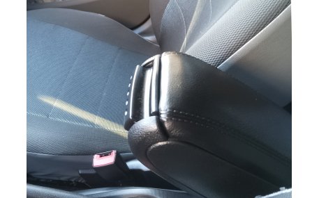 Подлокотник Seat Ibiza