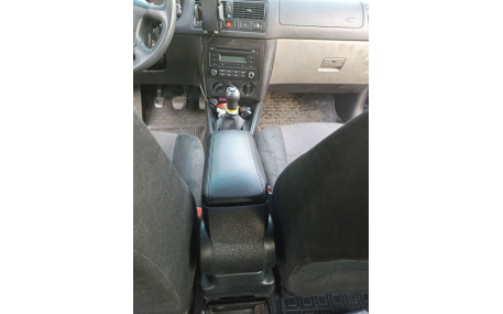 Подлокотник Volkswagen Golf 4