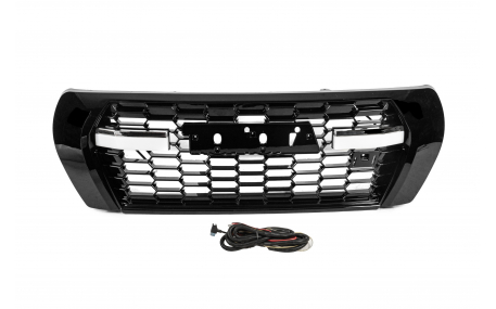 Решетка радиатора Toyota Land Cruiser 200