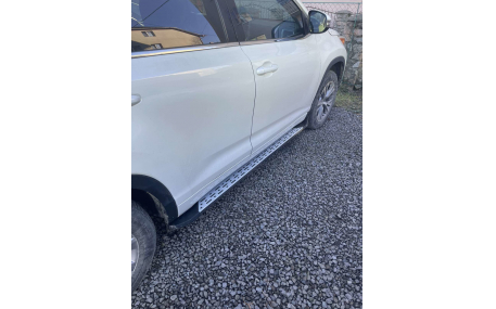 Подножки Toyota Highlander