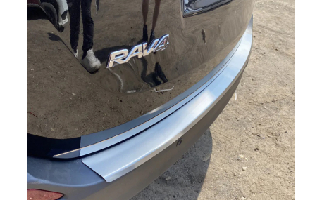 Хром накладки Toyota RAV4