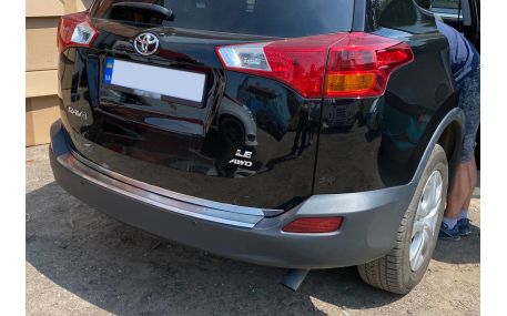 Хром накладки Toyota RAV4