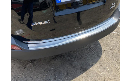 Хром накладки Toyota RAV4