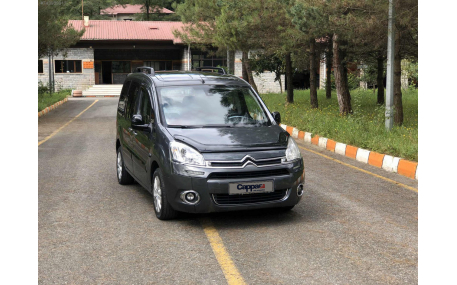 Дефлектор капота Peugeot Partner