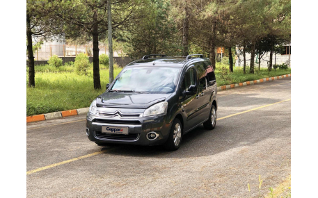 Дефлектор капота Peugeot Partner