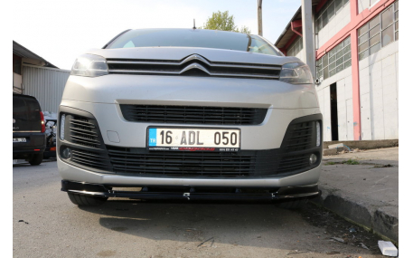 Накладка передняя Citroen Jumpy
