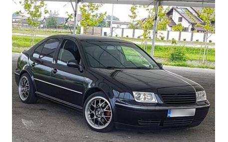 Решетка радиатора Volkswagen Bora