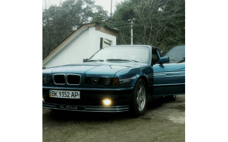 Накладка передняя BMW E34