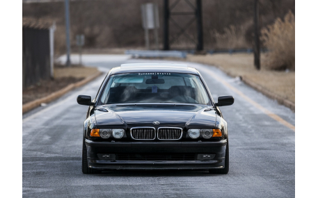 Накладка передняя BMW E38