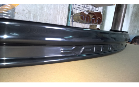 Накладка передняя BMW E38