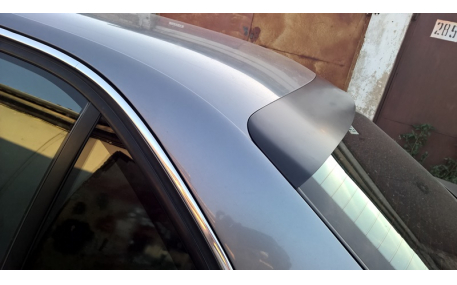 Спойлер BMW E38