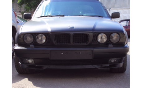 Накладка передняя BMW E34